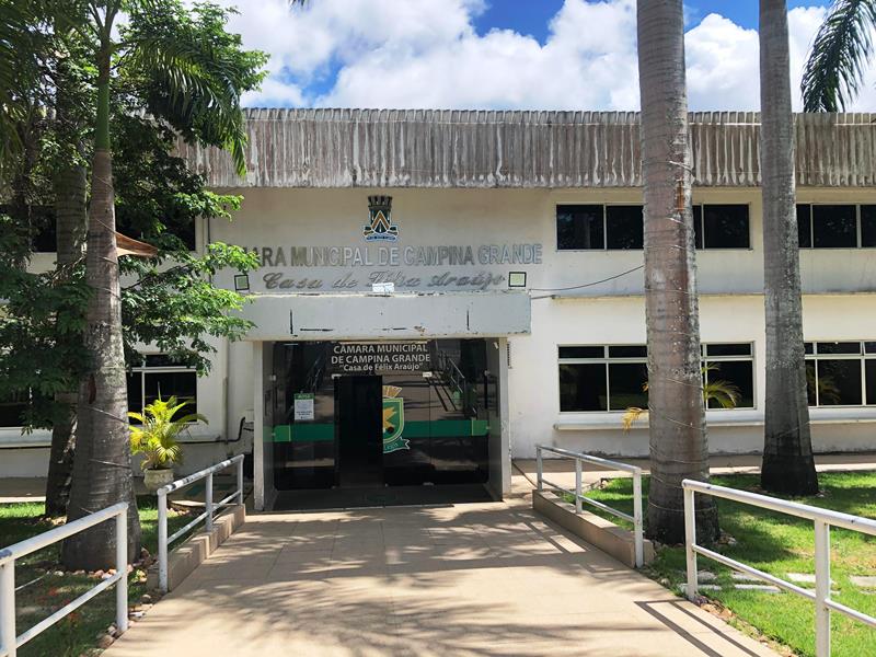 Câmara de Campina Grande paga segunda parcela do décimo terceiro aos servidores
