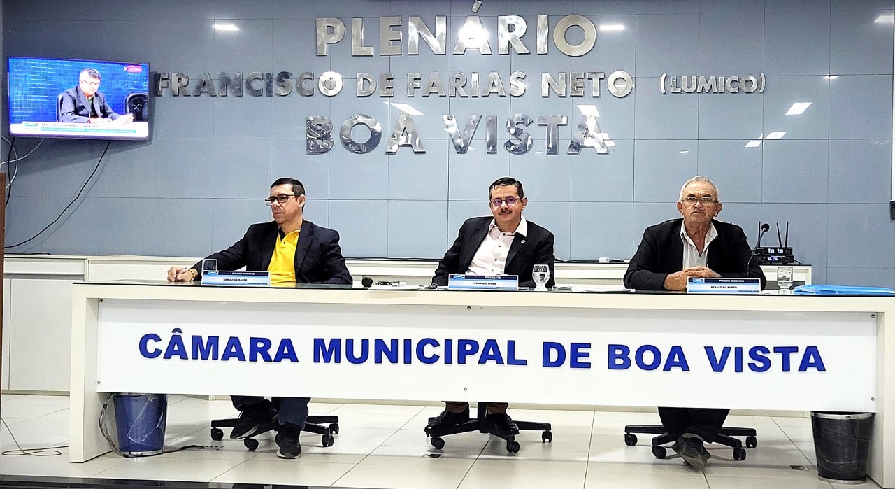 Câmara mantém parecer do TCE e aprova contas de 2022 do prefeito André Gomes