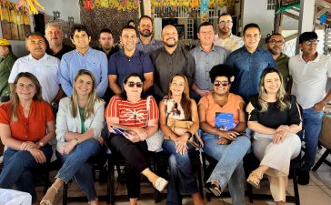 Saulo Germano reúne vereadores antes da abertura dos trabalhos na Câmara de Campina Grande