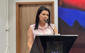 Prefeita Michelle Ribeiro destaca parceria entre os poderes na abertura do ano legislativo em Lagoa Seca