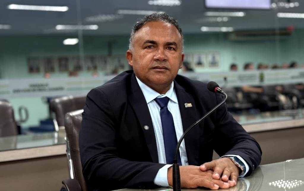 Vereador Severino da Prestação requer Moção de Aplausos à Associação Casa Nova Redenção Vereador Severino da Prestação requer Moção de Aplausos à Associação Casa Nova Redenção
