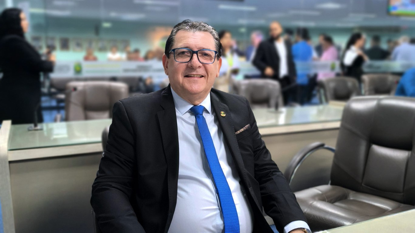 Tertuliano Maracajá cobra transparência da PMCG e esclarecimentos sobre as dívidas da Secretaria de Saúde Tertuliano Maracajá cobra transparência da PMCG e esclarecimentos sobre as dívidas da Secretaria de Saúde