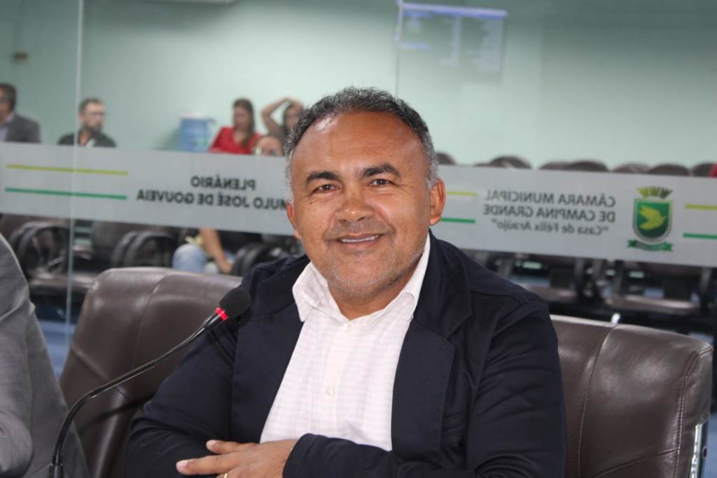 Vereador Severino da Prestação solicita revitalização da pista de caminhada da Avenida Juscelino Kubitschek