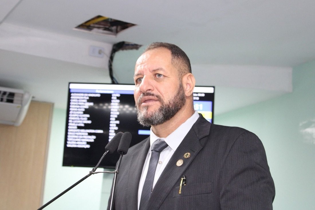 Vereador Sargento Wellington Cobra protocola 23 projetos de lei em benefício da população de Campina Grande