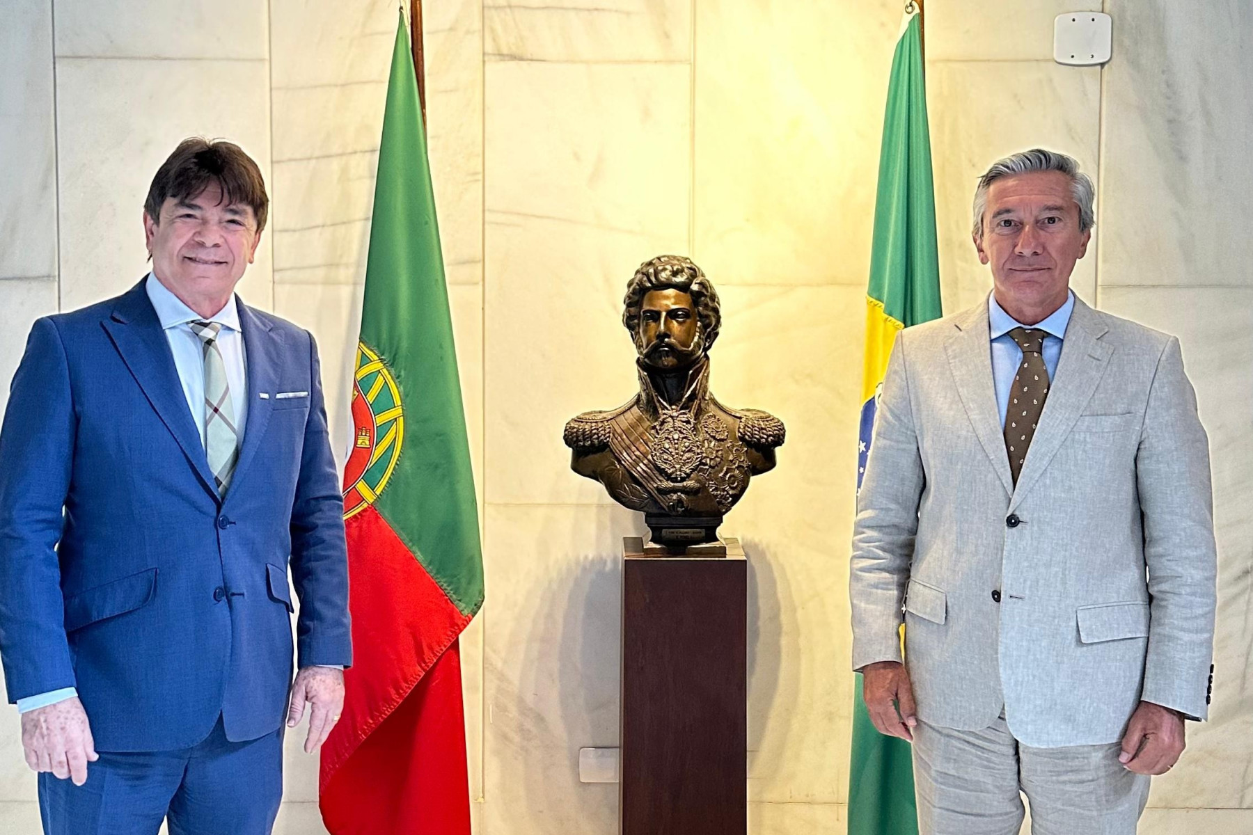 Presidente da FIEPB visita Embaixada de Portugal e prepara missão empresarial para estreitar parcerias com o país Presidente da FIEPB visita Embaixada de Portugal e prepara missão empresarial para estreitar parcerias com o país