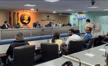 Proposta por Olimpio, audiência pública discutiu revitalização da Feira Central de Campina Grande