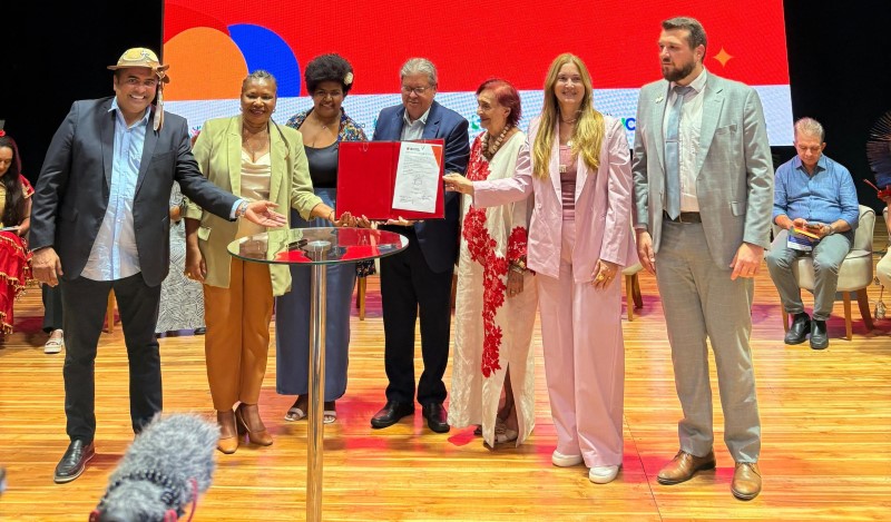 Jô Oliveira representa Campina Grande em agenda com a ministra Margareth Menezes